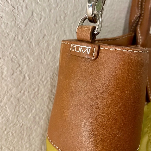 TUMI Green Nylon and Leather Open Top Tote Travel Bag Handbag - Picture 4 of 10